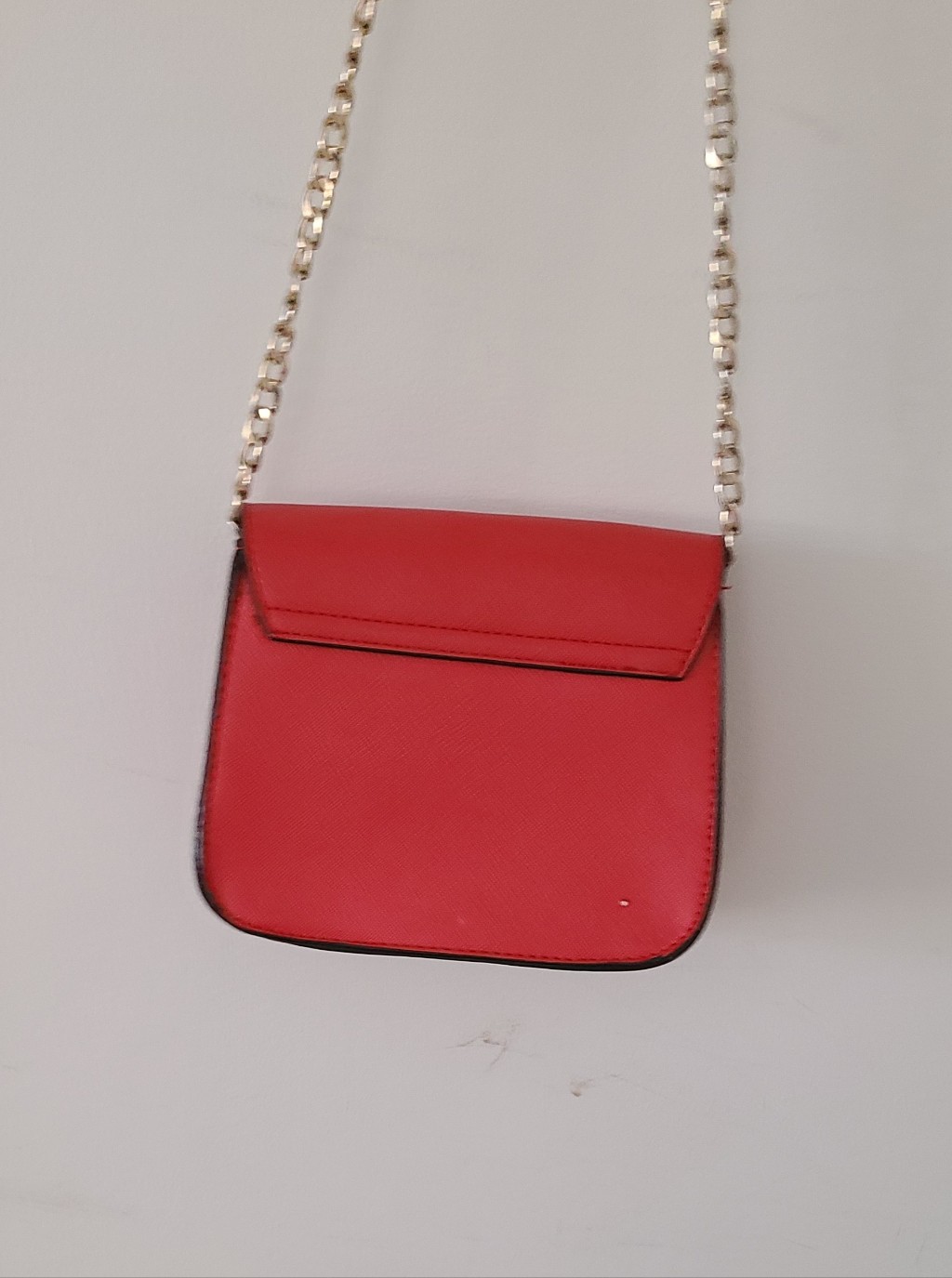 Red Crossbody Chain Strap Bag